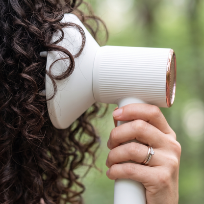 AVENZO FÖHN MET GRATIS XL DIFFUSER - WIT/ROZE